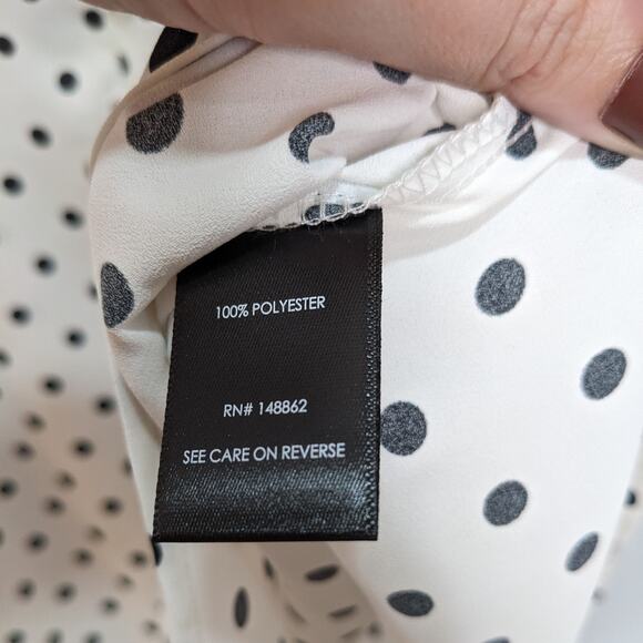 New Torrid Womens 2X Top Harper Georgette V-Neck Ruched Blouse Polka Dot - Picture 7 of 7
